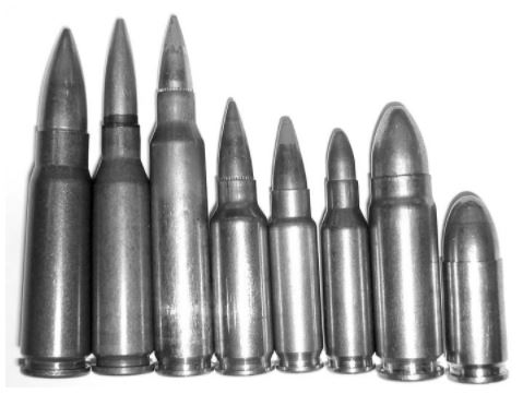 A cartridge comparison showing several calibers, including experimental Colt 5.56x30mm MARS and 9x30mm MARS.